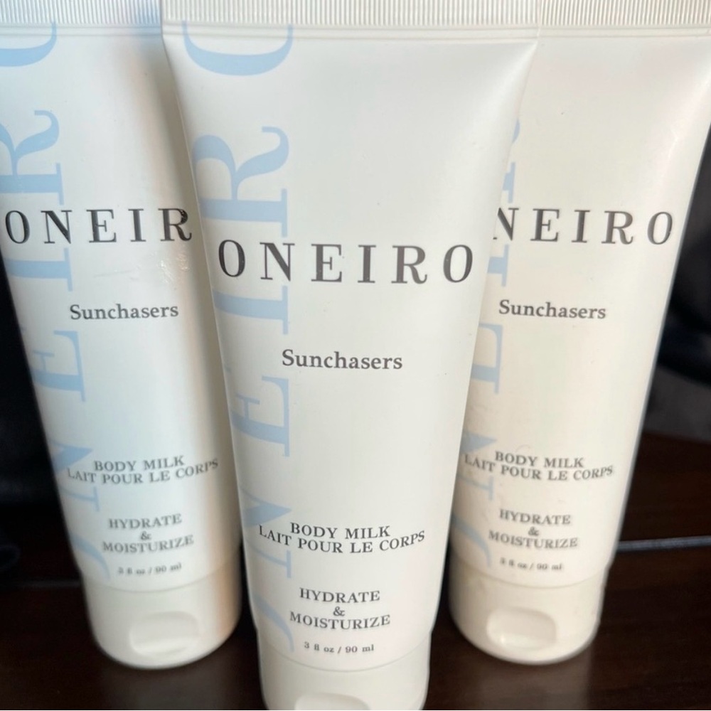 Oneiro Sunchasers Body Milk - Hydrate & Moisturize - White